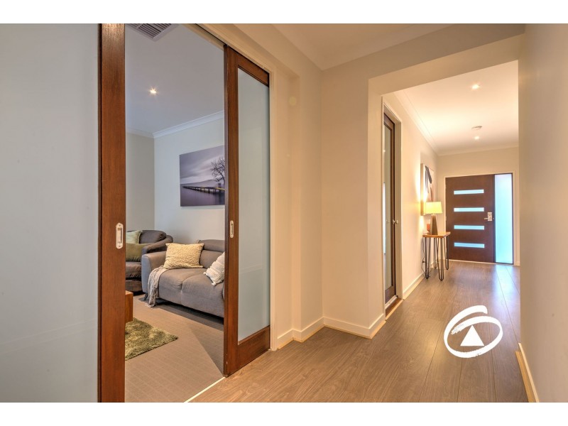 4 Macreadie Drive, Berwick VIC 3806