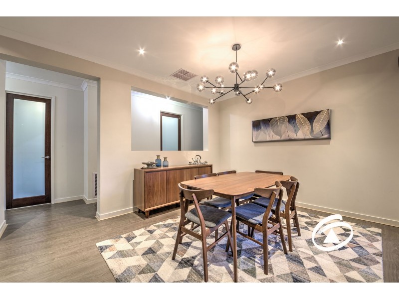 4 Macreadie Drive, Berwick VIC 3806