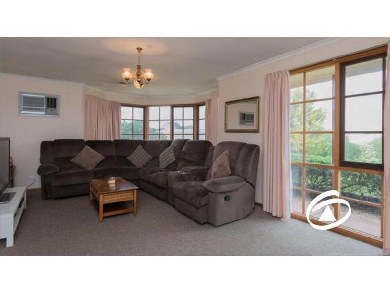 1 Malanda Court, Berwick VIC 3806