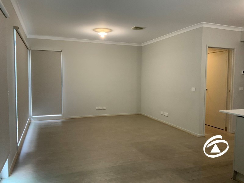 31 McEwan Drive, Cranbourne East VIC 3977