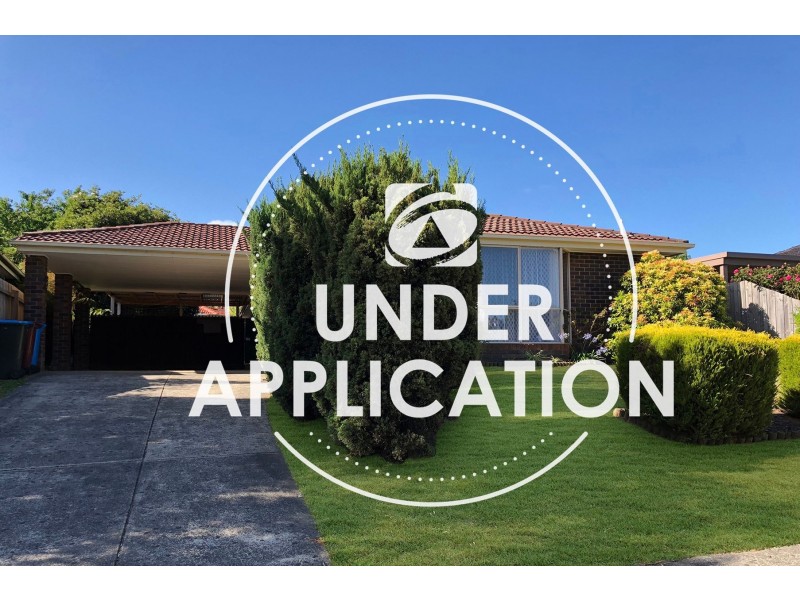 4 Malanda Court, Berwick VIC 3806