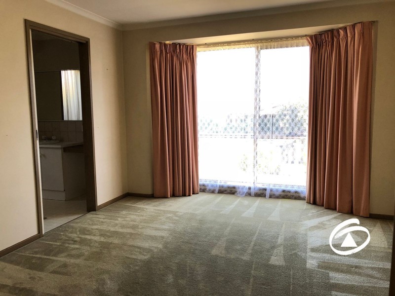 4 Malanda Court, Berwick VIC 3806