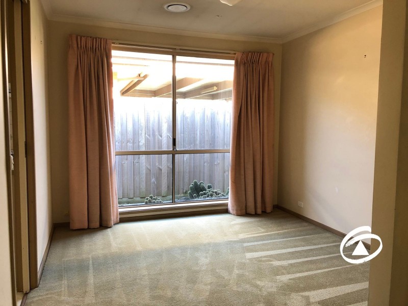 4 Malanda Court, Berwick VIC 3806