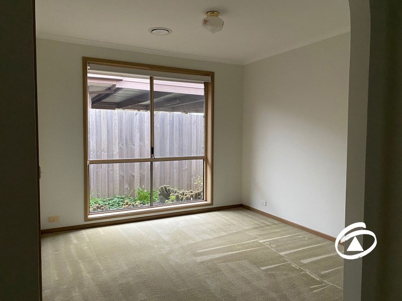 4 Malanda Court, Berwick VIC 3806