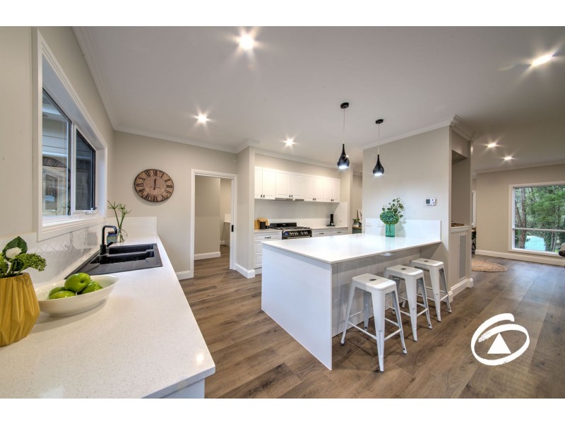 1 Carawa Street, Cockatoo VIC 3781