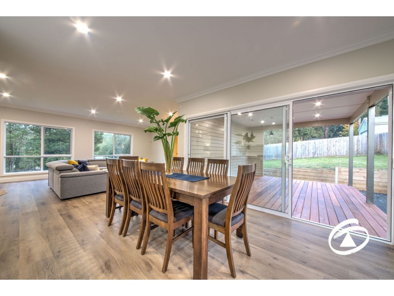 1 Carawa Street, Cockatoo VIC 3781