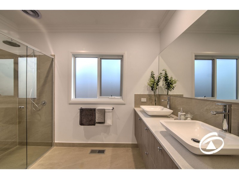 1 Carawa Street, Cockatoo VIC 3781