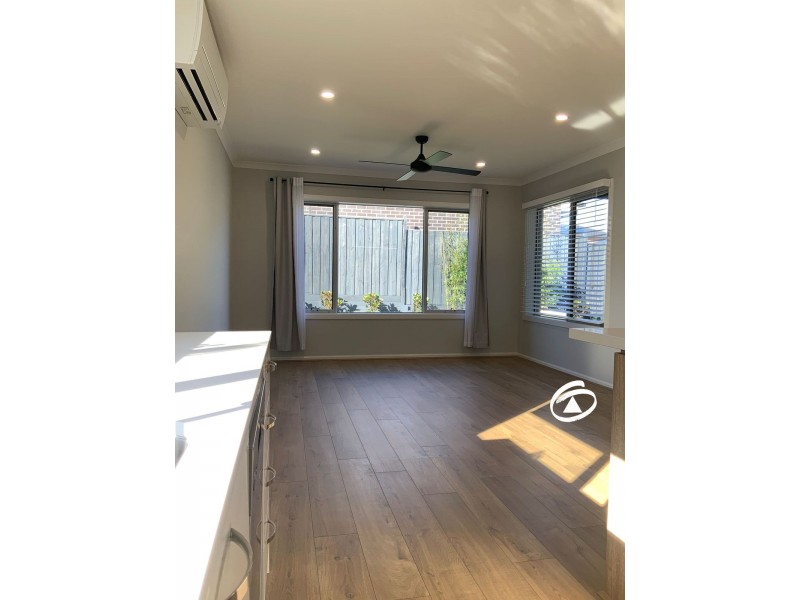 2 Toorale Drive, Clyde North VIC 3978