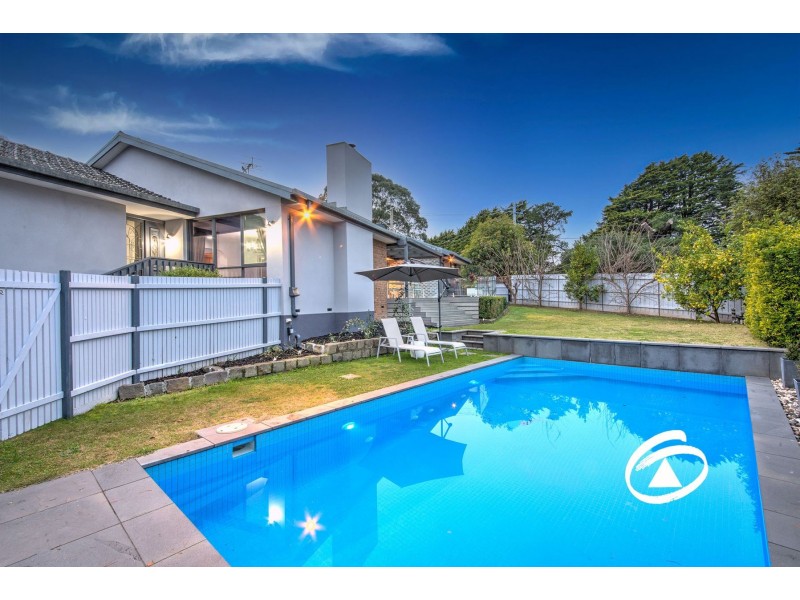 5 Mary Court, Berwick VIC 3806