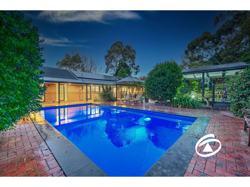 62 Buchanan Road, Berwick VIC 3806