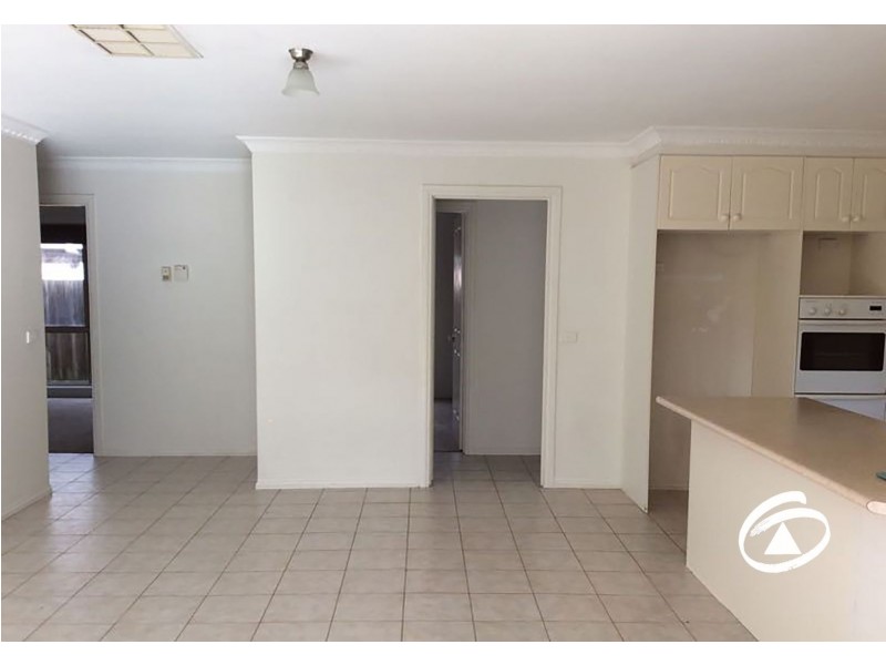 37 Bellevue Drive, Berwick VIC 3806