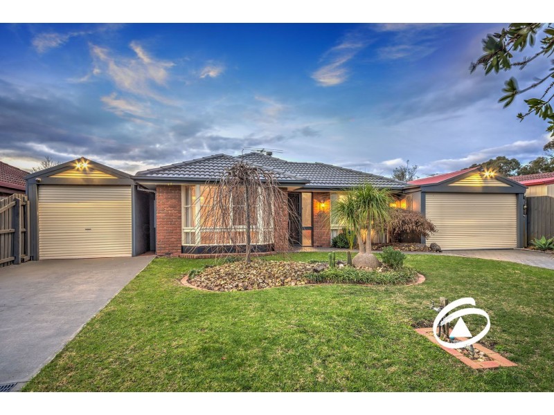 13 Greenacre Crescent, Narre Warren VIC 3805