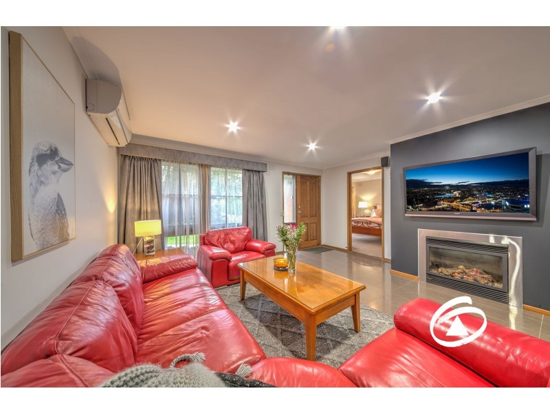 13 Greenacre Crescent, Narre Warren VIC 3805