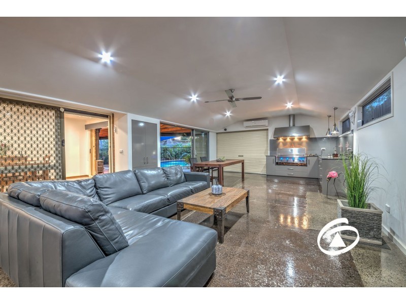 13 Greenacre Crescent, Narre Warren VIC 3805