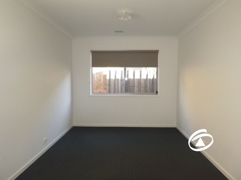 27  Celestine Drive, Officer VIC 3809