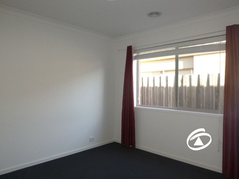 27  Celestine Drive, Officer VIC 3809