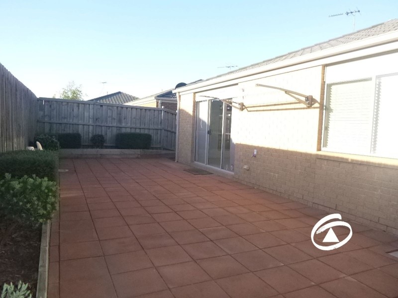 27  Celestine Drive, Officer VIC 3809