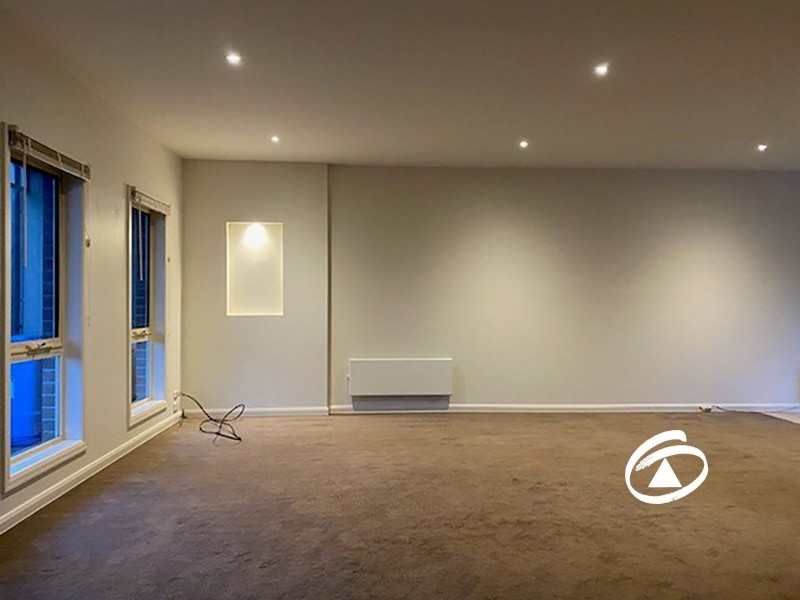 8/10 Parkhill Drive, Berwick VIC 3806