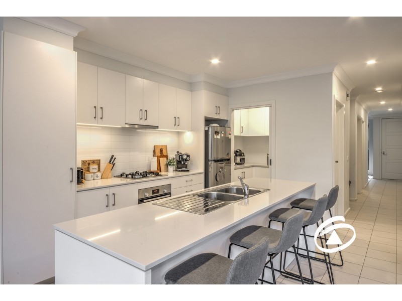 12 Goshawk Street, Narre Warren VIC 3805