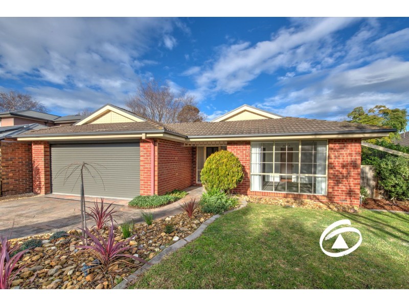 130 Telford Drive, Berwick VIC 3806