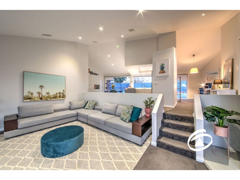 11 Cord Close, Berwick VIC 3806