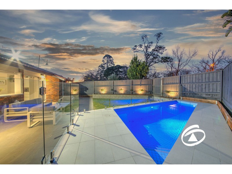 11 Cord Close, Berwick VIC 3806