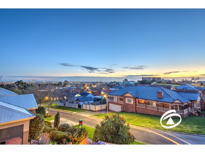 11 Cord Close, Berwick VIC 3806