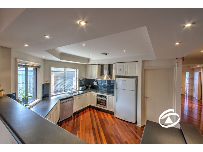 35 Coachwood Crescent, Narre Warren VIC 3805