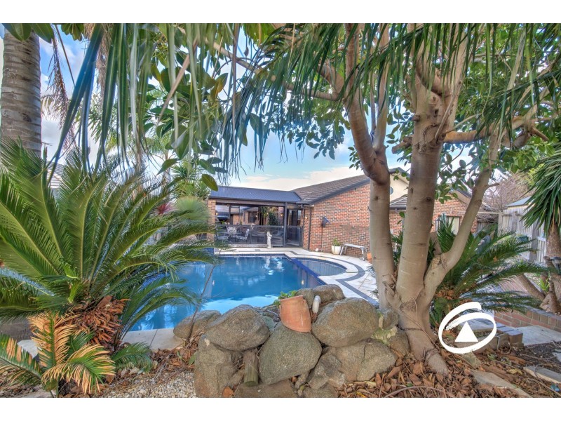 35 Coachwood Crescent, Narre Warren VIC 3805