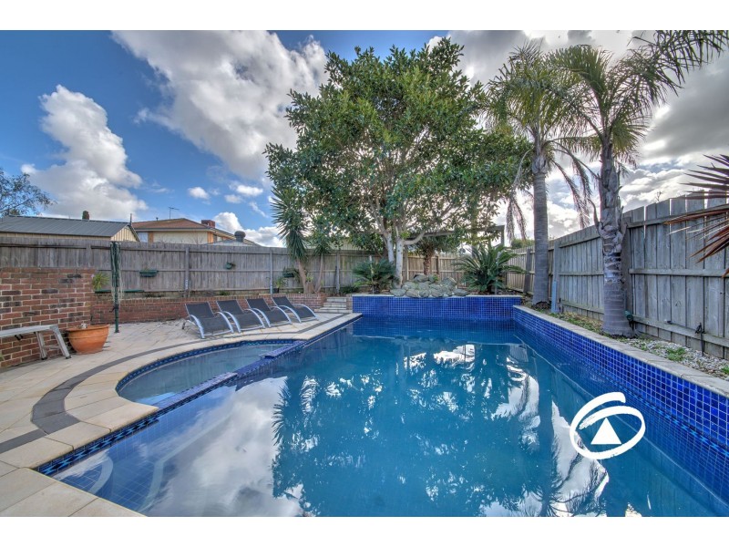 35 Coachwood Crescent, Narre Warren VIC 3805