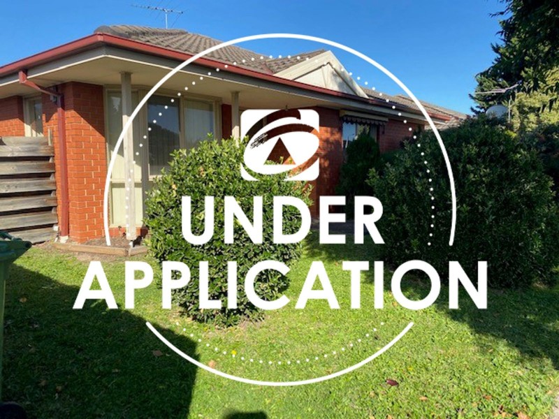 1/2 Shiraz Crescent, Narre Warren VIC 3805