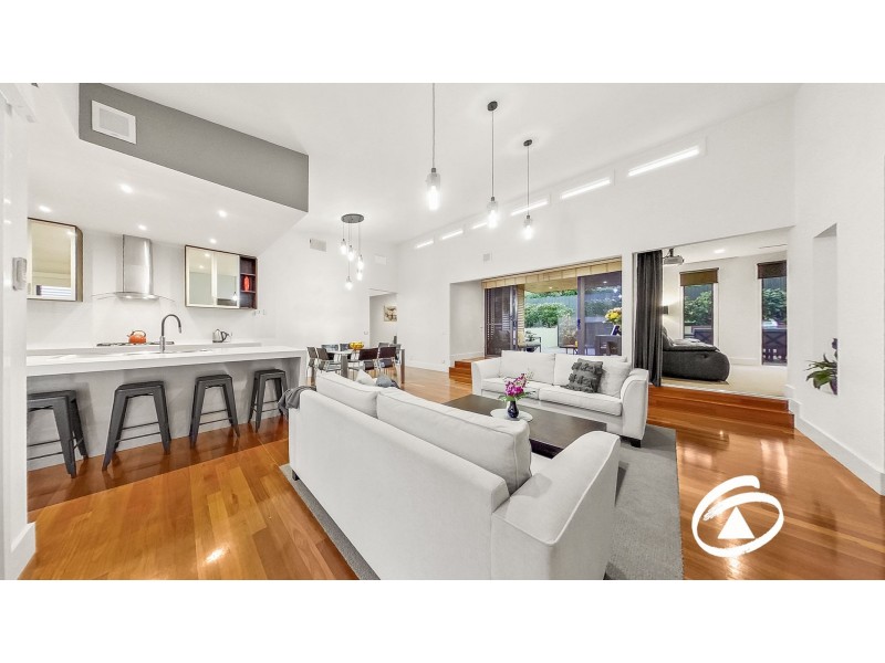 5 Crown Place, Berwick VIC 3806