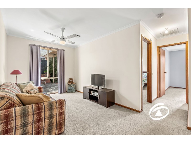 9 Nullica Court, Berwick VIC 3806