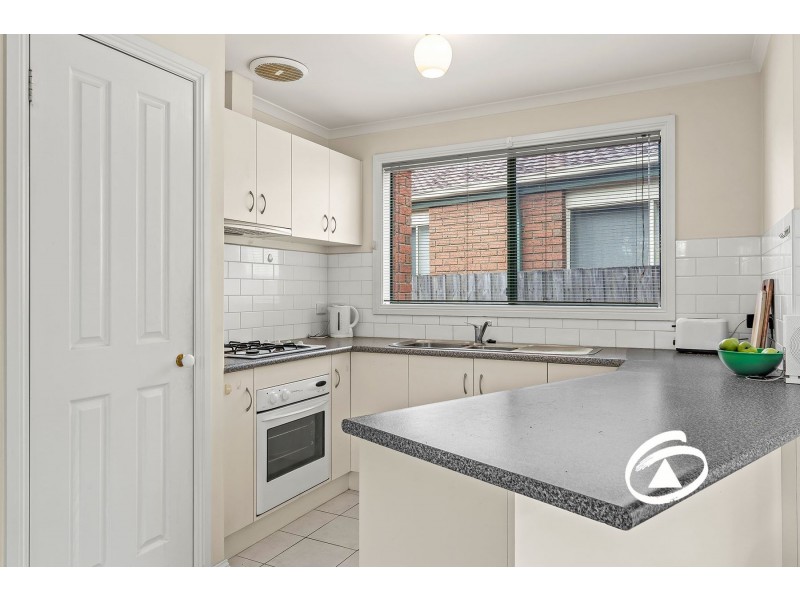 1/26 Albrecht Avenue, Berwick VIC 3806