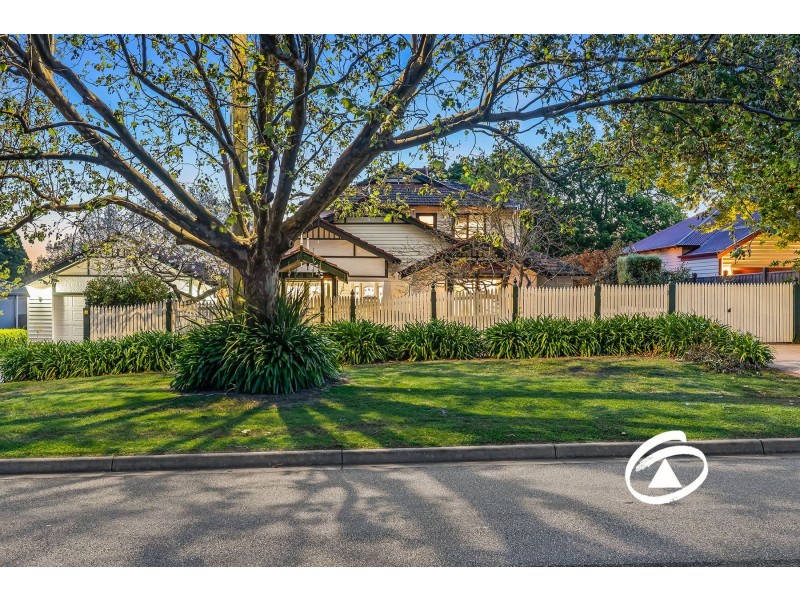 82 Brisbane Street, Berwick VIC 3806