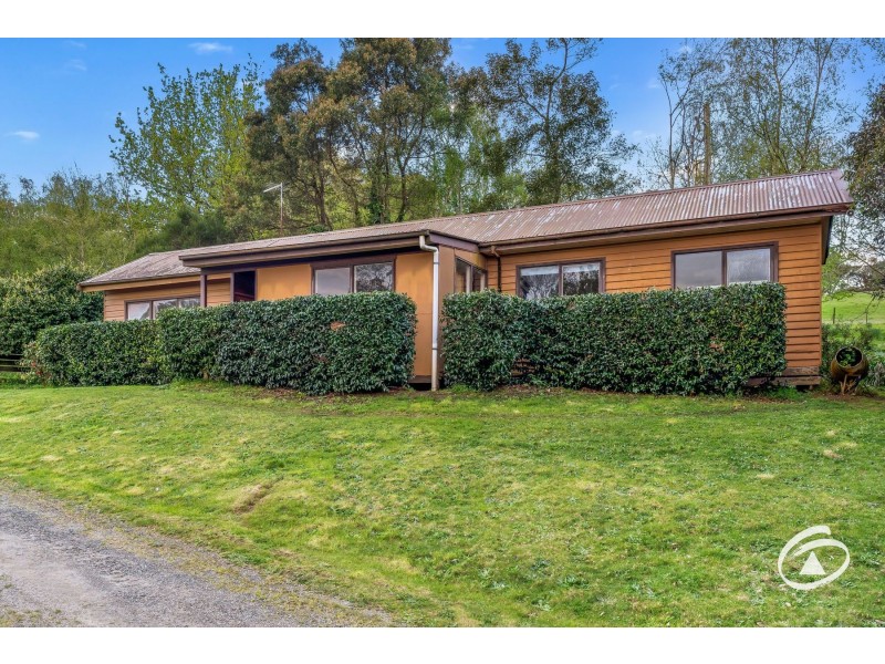 650 Bourkes Creek Road, Dewhurst VIC 3808