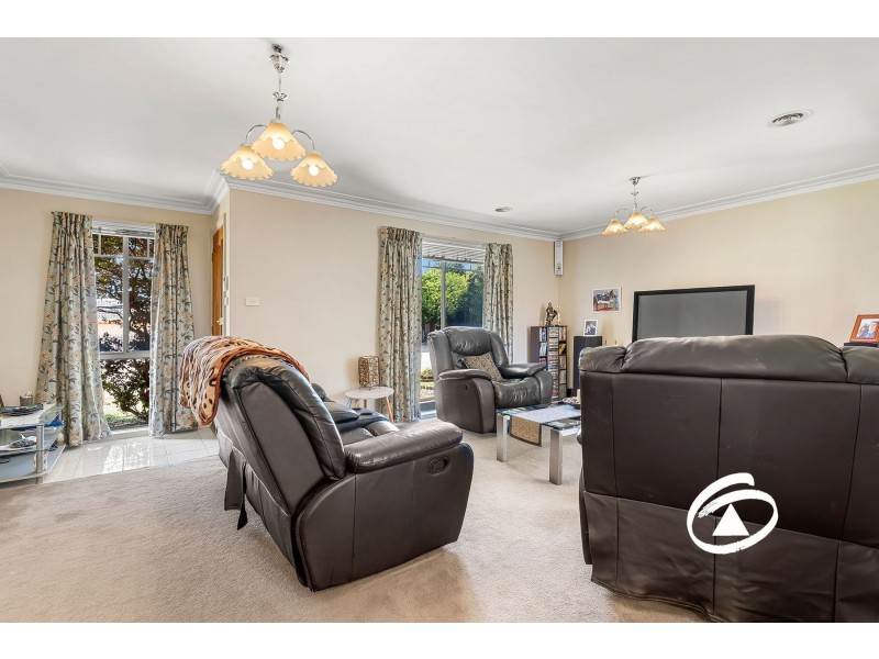 19 Tarcoola Drive, Narre Warren VIC 3805