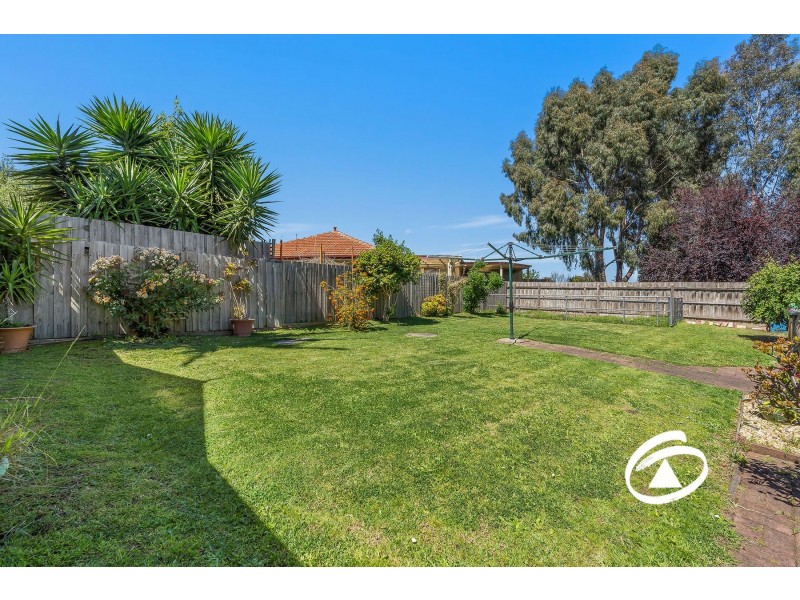 19 Tarcoola Drive, Narre Warren VIC 3805