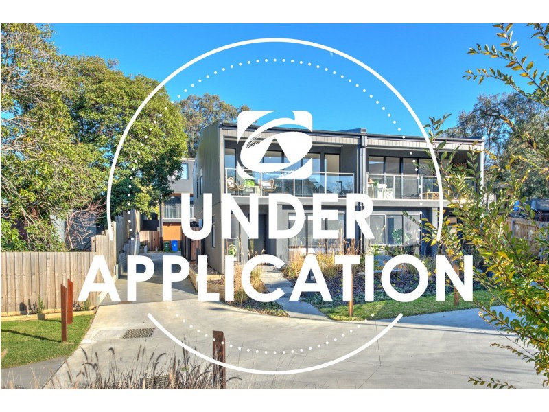 18 Willowdene Way, Berwick VIC 3806