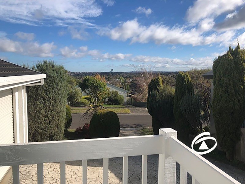 45 Lawrence Drive, Berwick VIC 3806