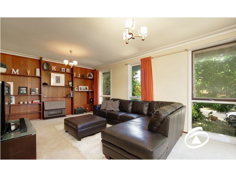 19 Evan Street, Berwick VIC 3806