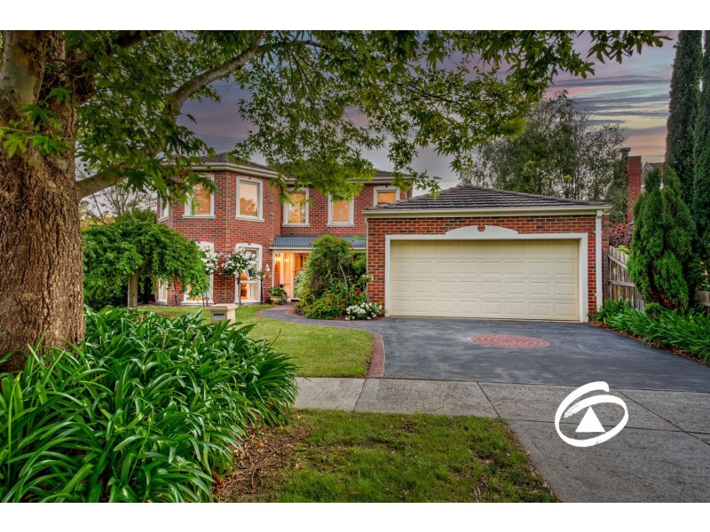 10 The Crescent, Narre Warren South VIC 3805