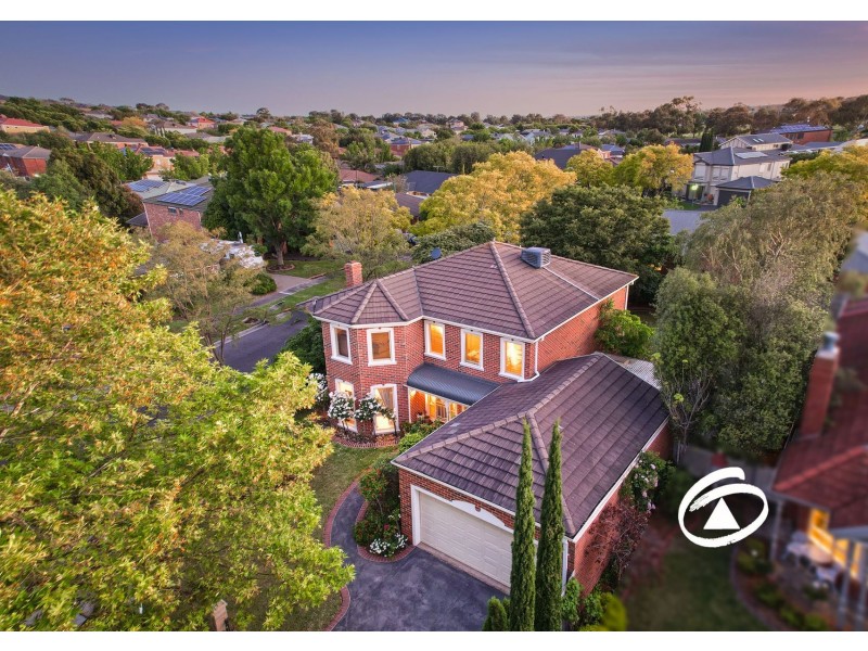 10 The Crescent, Narre Warren South VIC 3805