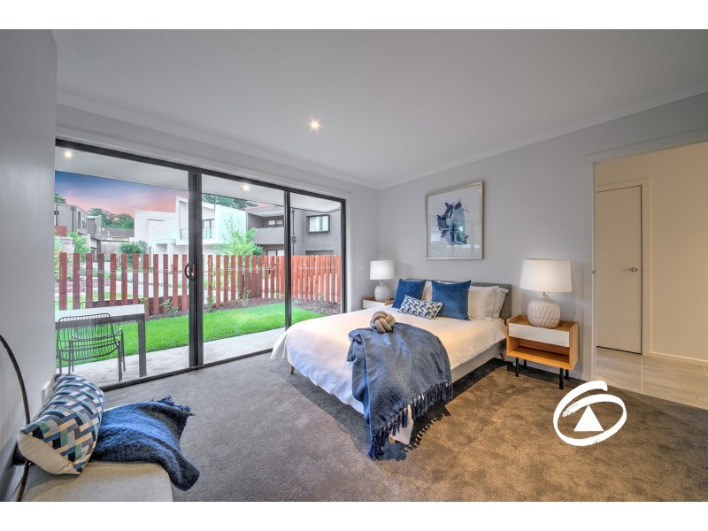2 Willowdene Way, Berwick VIC 3806