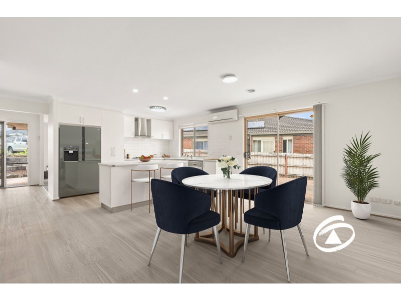 6 Summit Court, Hampton Park VIC 3976