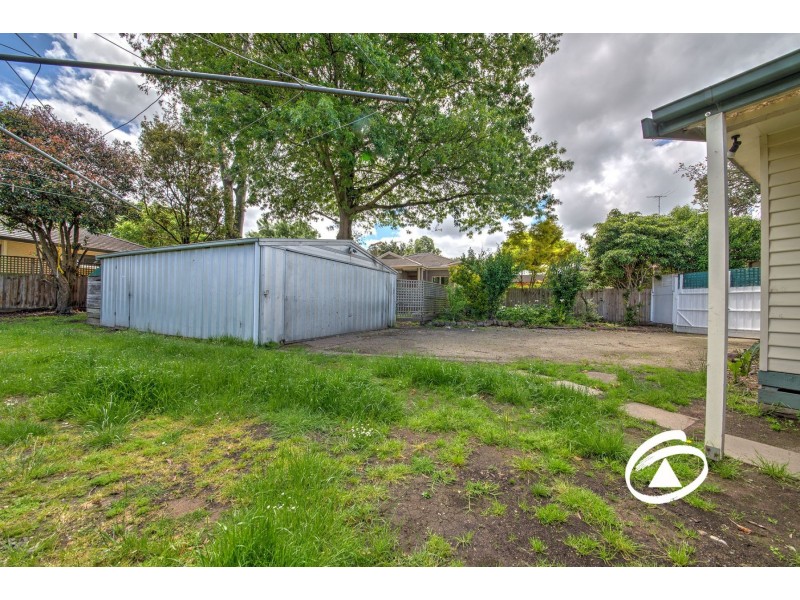 8 Hazeldene Court, Berwick VIC 3806