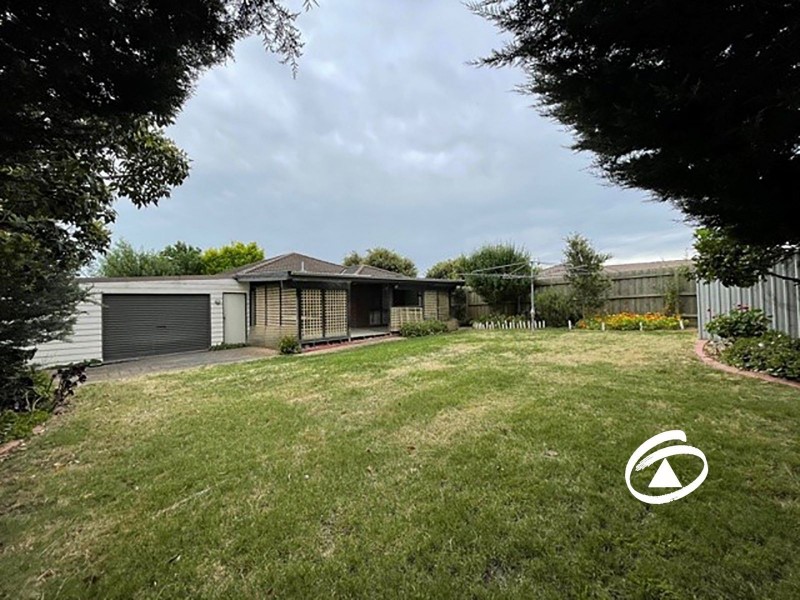 2 Pentland Drive, Narre Warren VIC 3805