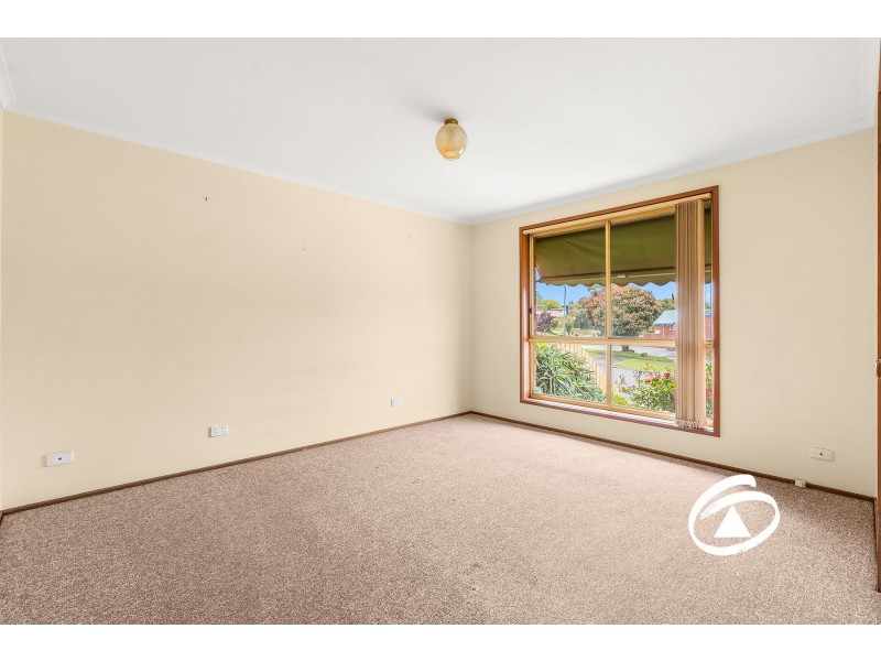 35 Columbia Road, Narre Warren VIC 3805