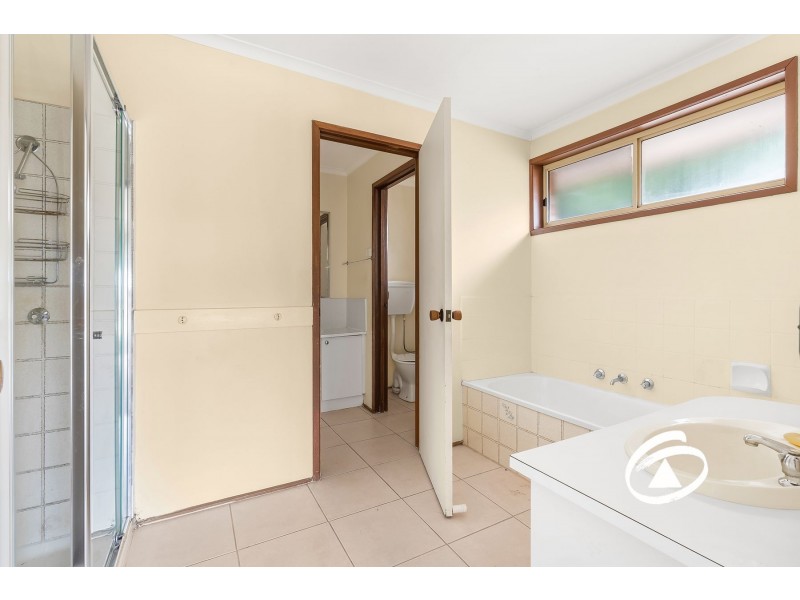 35 Columbia Road, Narre Warren VIC 3805
