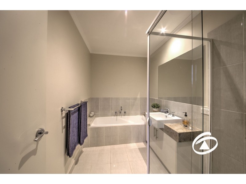 38A Harkaway Road, Berwick VIC 3806